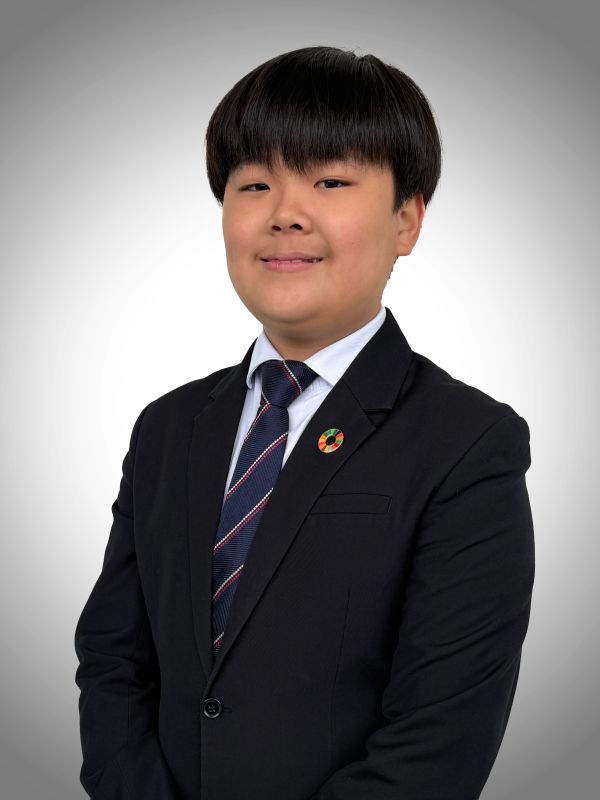 Hayul Woo